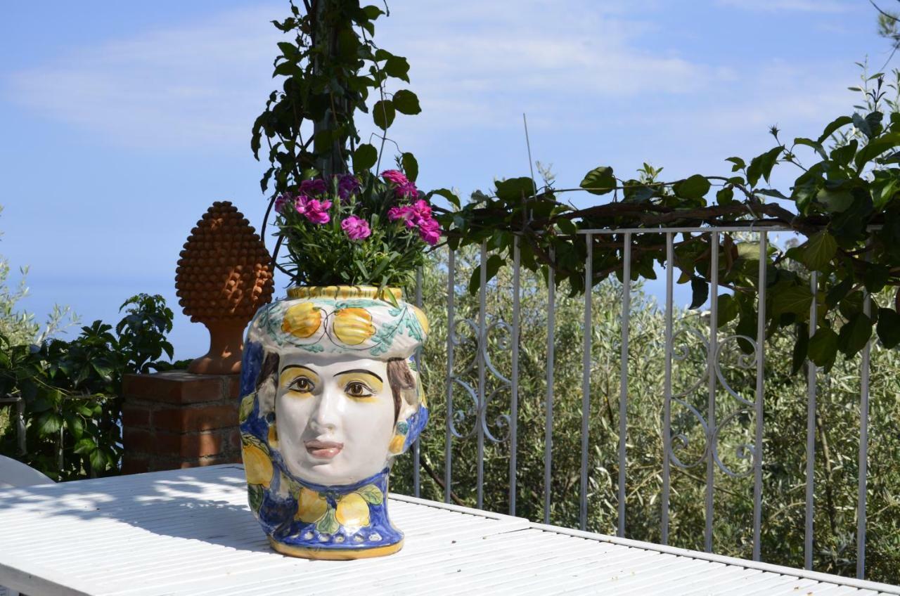 Casa Il Faro Villa Con Piscina Castelmola Exteriör bild